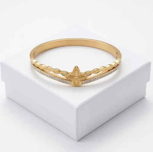 Crown Tiara Anti-Tarnish Bracelet | 18K Gold PVD