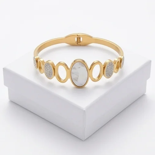 Opal Oval Anti-Tarnish Bracelet | 18K Gold Plating