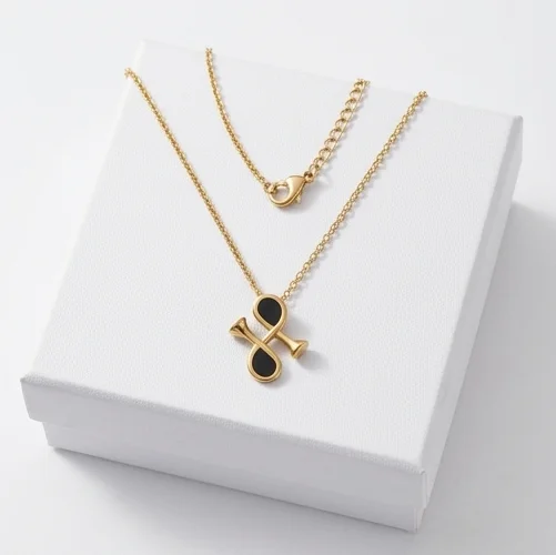 Infinity Knot Anti-Tarnish Chain With Pendent | 18K Gold Plating
