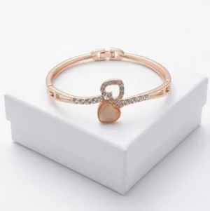 Heart Blossom Fashion Bracelet | Rose Gold Plating