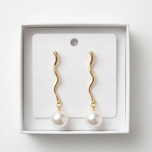 Sinuous Pearl Anti-Tarnish Ear Ring | 18K Gold Plating
