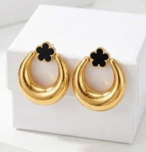 Black Clover Onyx Crescent Ear Ring | 18K Gold Plating