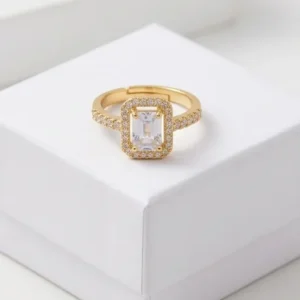 Emerald Halo Anti-Tarnish Finger Ring | 18K Gold Plating