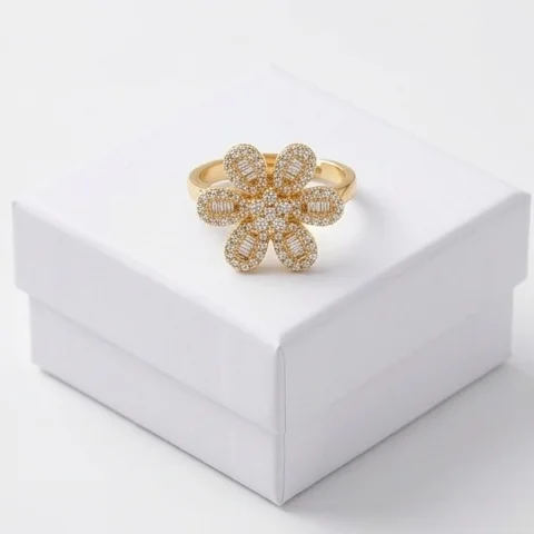Flora Anti-Tarnish Finger Ring | 18K Gold Plating