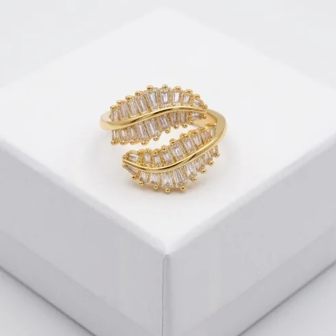 Feather Wrap Anti-Tarnish Finger Ring | Gold plating