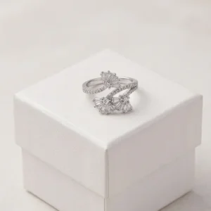 Fan Motif White Anti Tarnish Silver Plated Finger ring